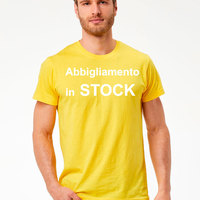 Abbigliamento in stock