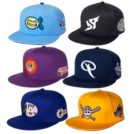 Ricamo su cappello 